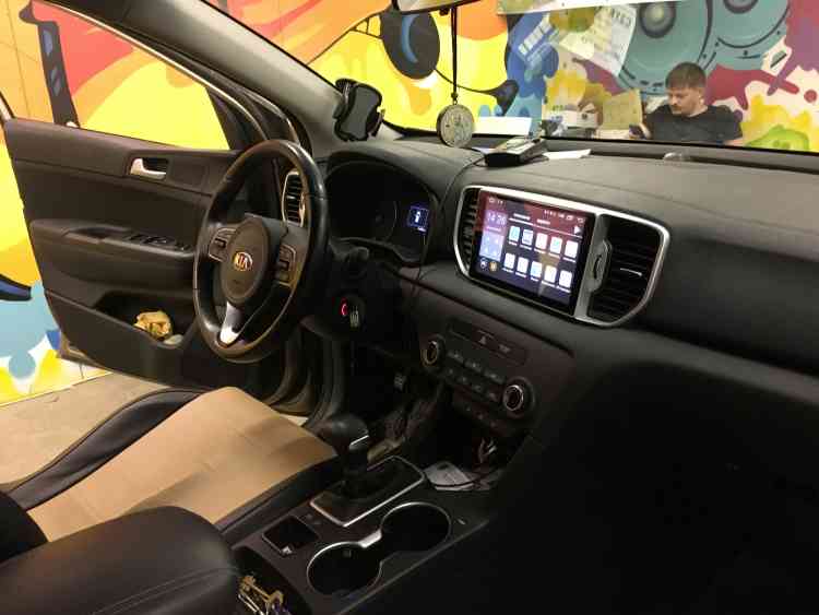 Установка автомагнитолы Андроид на Kia Sportage