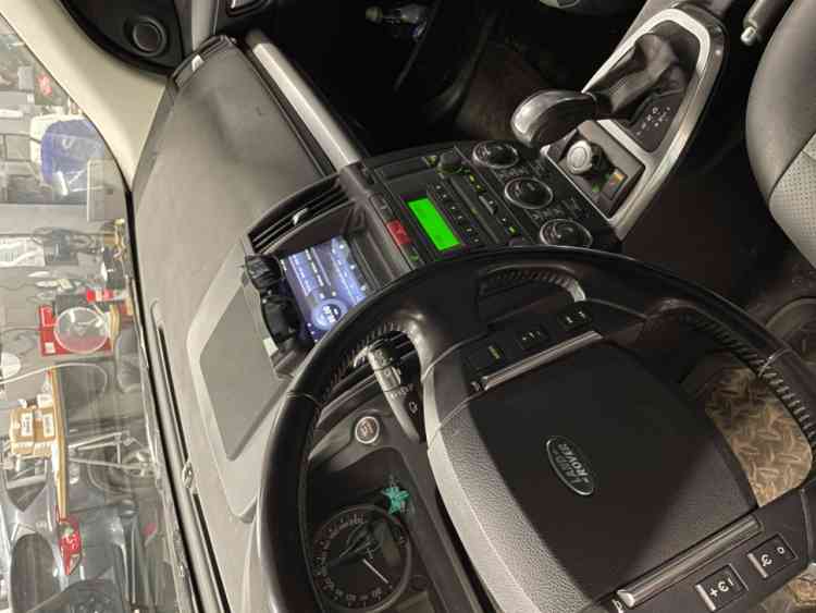 Установка магнитолы Андроид на Land Rover Freelander 2