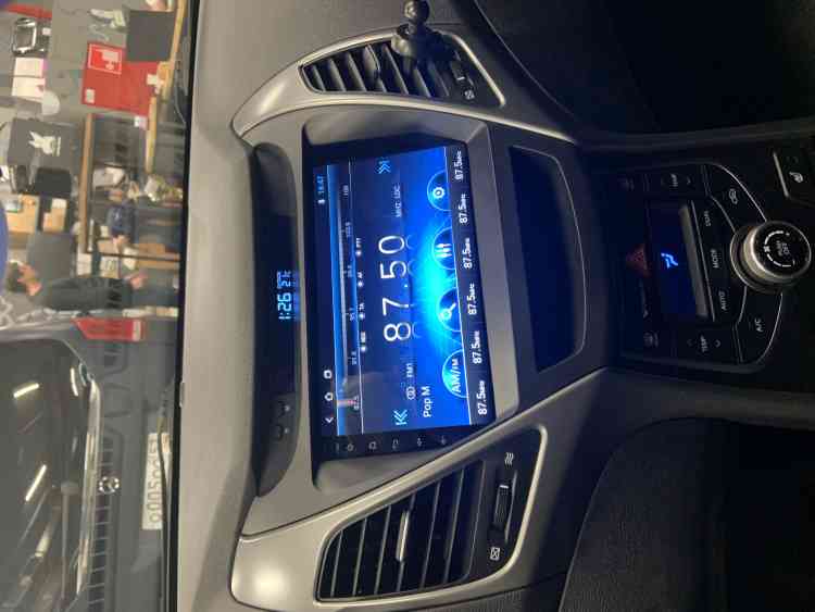 Установка магнитолы Андроид на Hyundai Elantra