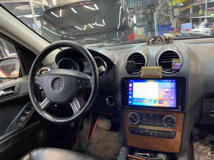 Магнитола для Mercedes Vito 2015+ Parafar на Андроид 13 PF069XHD