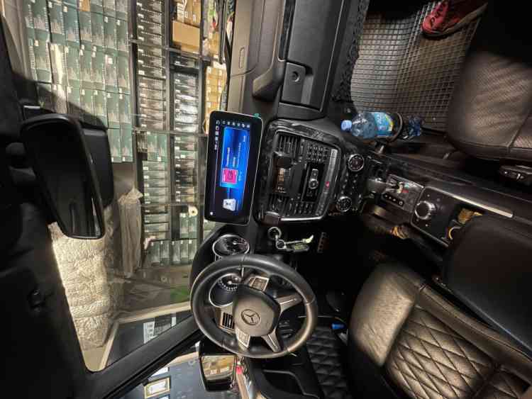 Установка магнитолы Андроид на Mercedes-Benz G-class