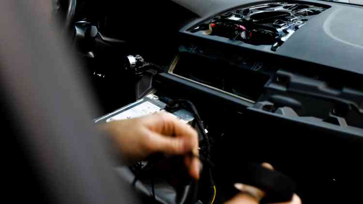 Установка магнитолы Андроид на BMW G30