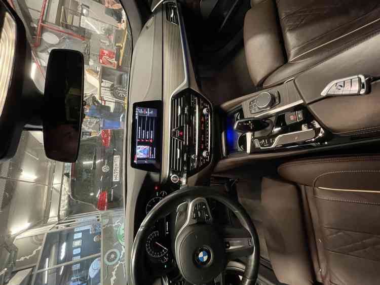 Установка магнитолы Андроид на BMW 5 G30