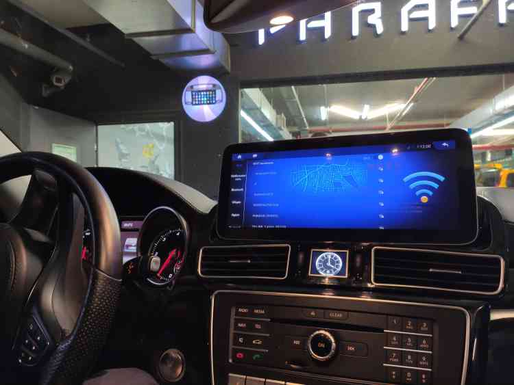 Установка магнитолы Андроид на Mercedes-Benz GLE 350