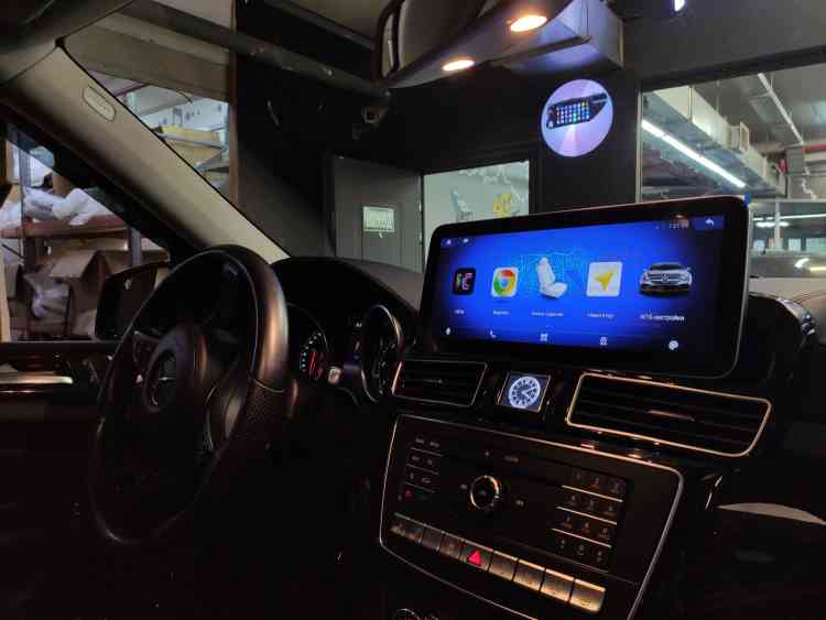 Установка магнитолы Андроид на Mercedes-Benz GLE 350