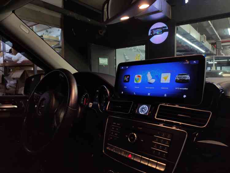 Установка магнитолы Андроид на Mercedes-Benz GLE 350