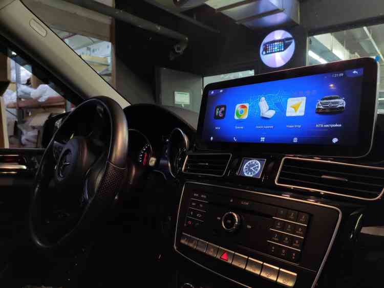 Установка магнитолы Андроид на Mercedes-Benz GLE 350
